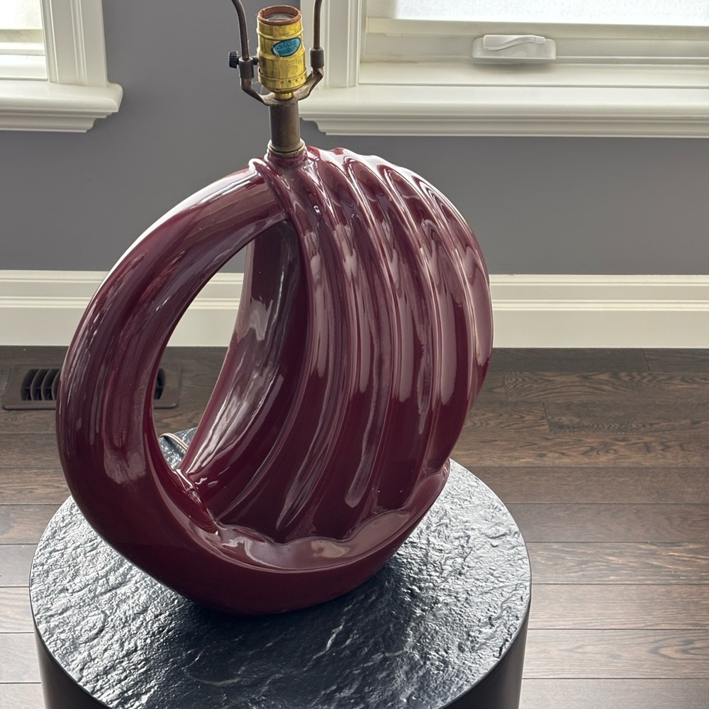 Fabulous Vintage 1980s art deco, Miami era table lamp 33 inches in black cherry